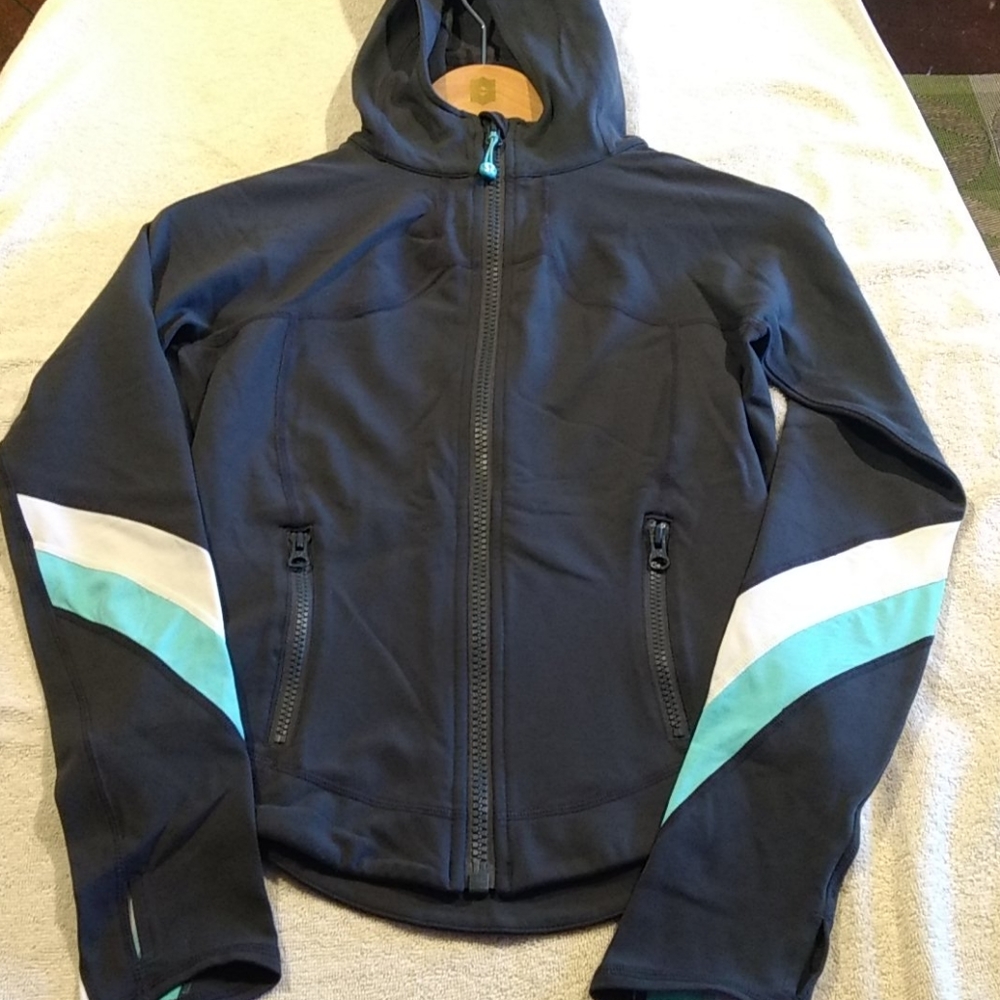 Lululemon Half Moon Jacket - image 3